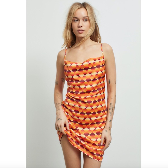 NWT Urban Outfitters UO Mallory Cowl-Neck Slip Dress in Orange Size XS Satin - Picture 4 of 6